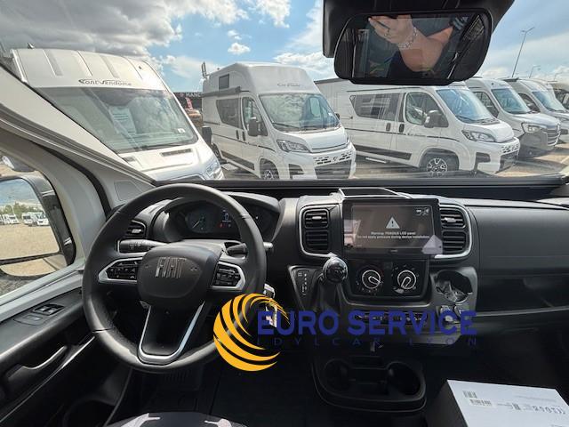 FONT VENDOME DUO VAN GARAGE ELEGANCE