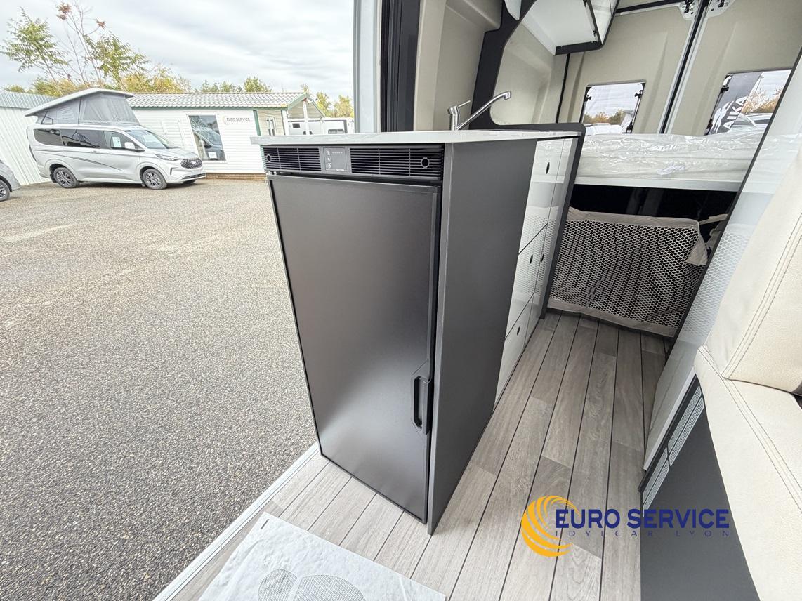 MC LOUIS MENFYS NEXT 3