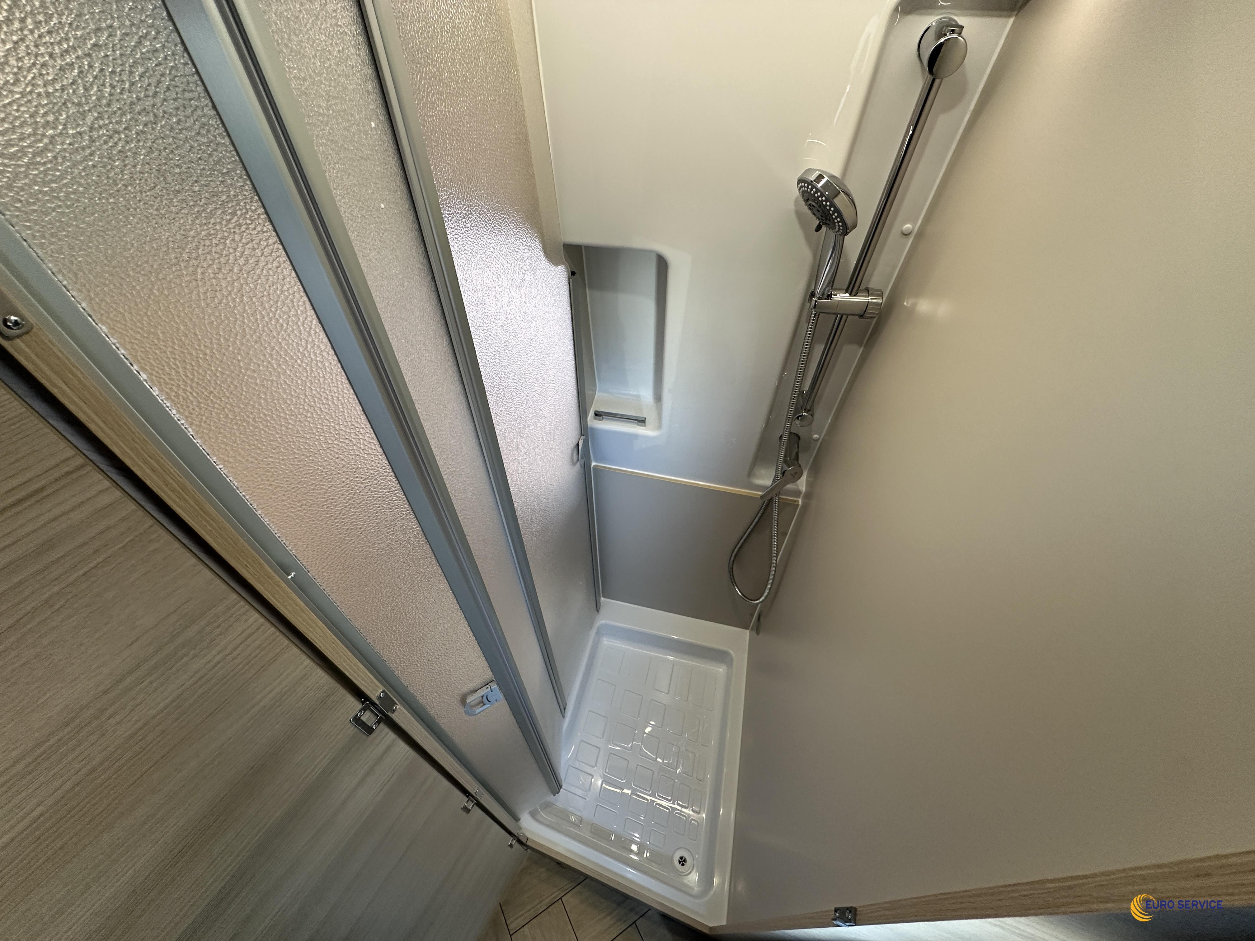 CHALLENGER V217 SPORT EDITION