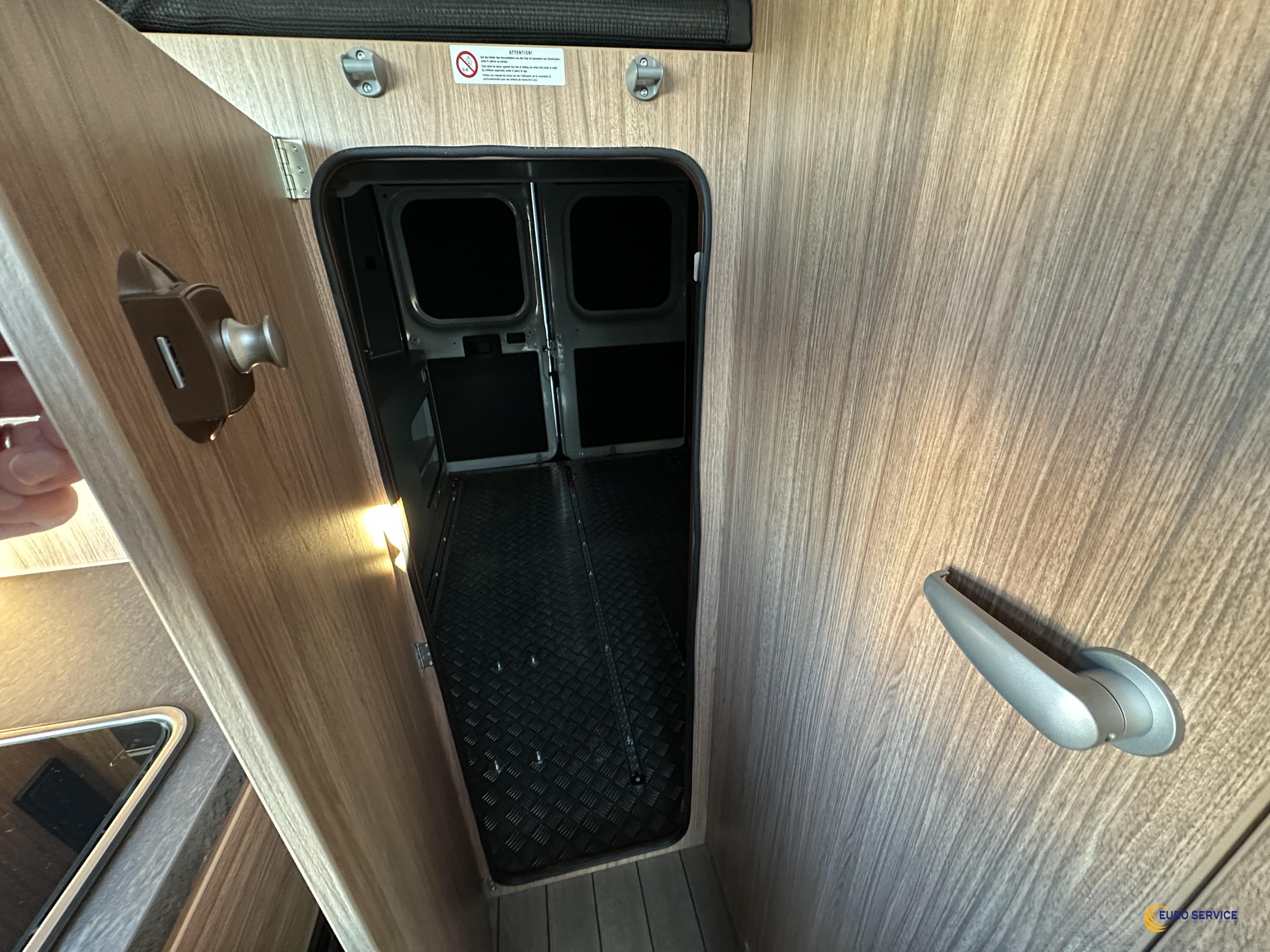 WEINSBERG CARABUS 630 MEG EDITION FIRE - OUTLAW