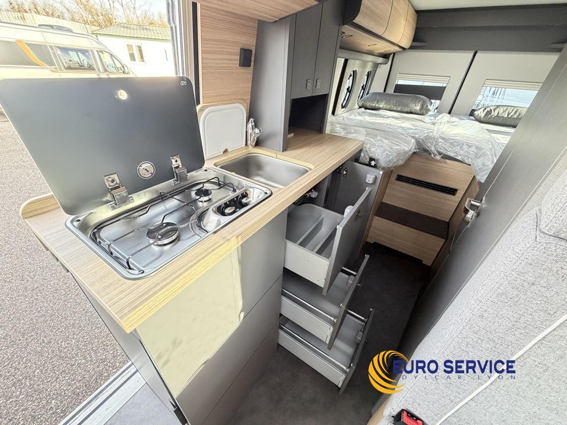 MALIBU MALIBU VAN FIRST CLASS GT SKYVIEW 640 LE RB