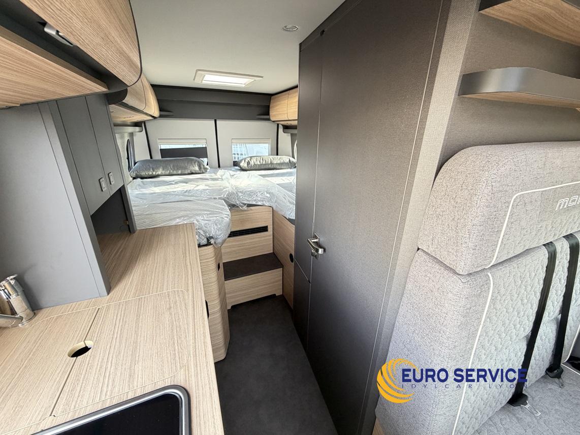 MALIBU MALIBU VAN FIRST CLASS GT SKYVIEW 640 LE RB