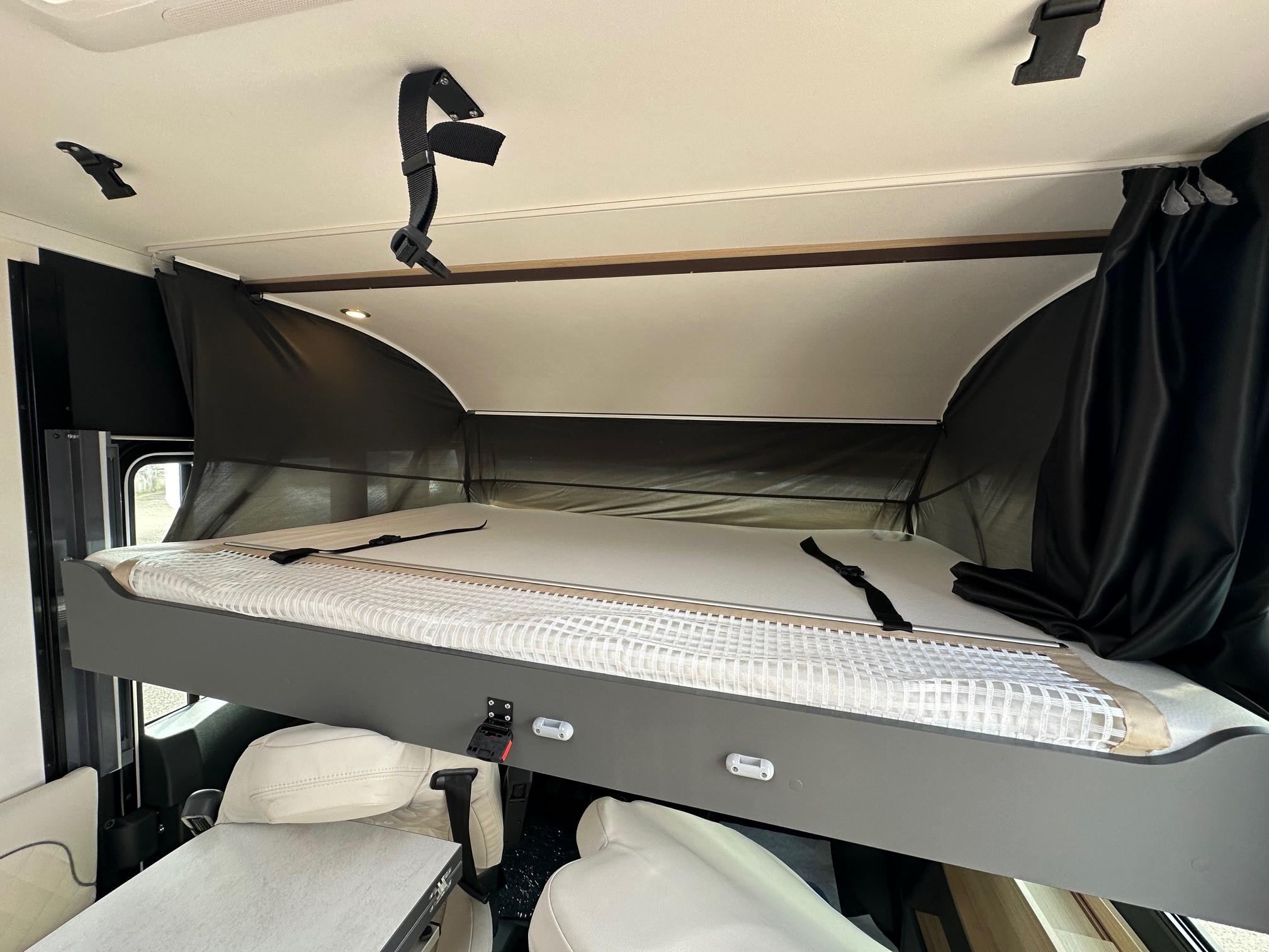 ITINEO FAMILI COMPACT CJ 660 BVA