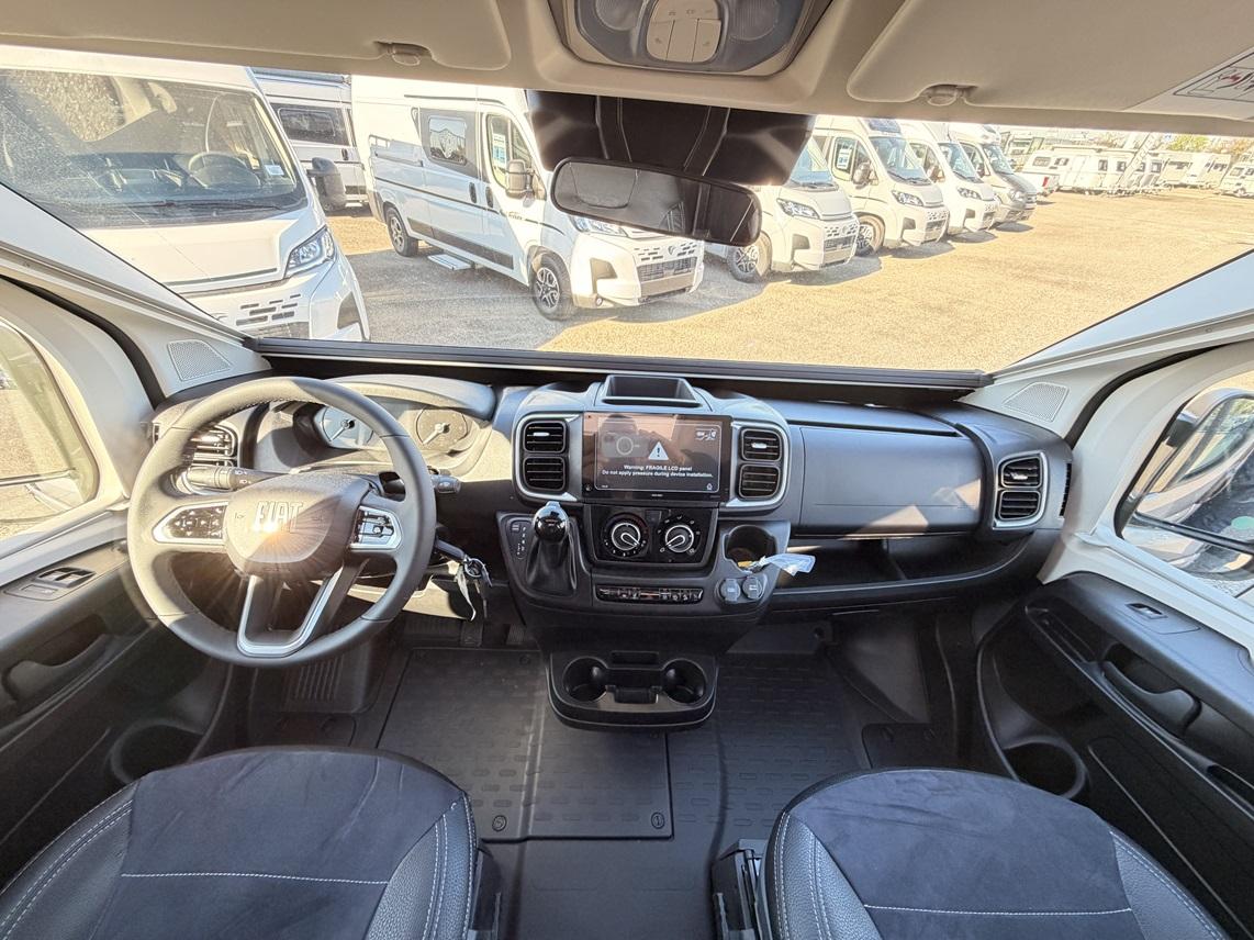 FONT VENDOME RANDOCAMP