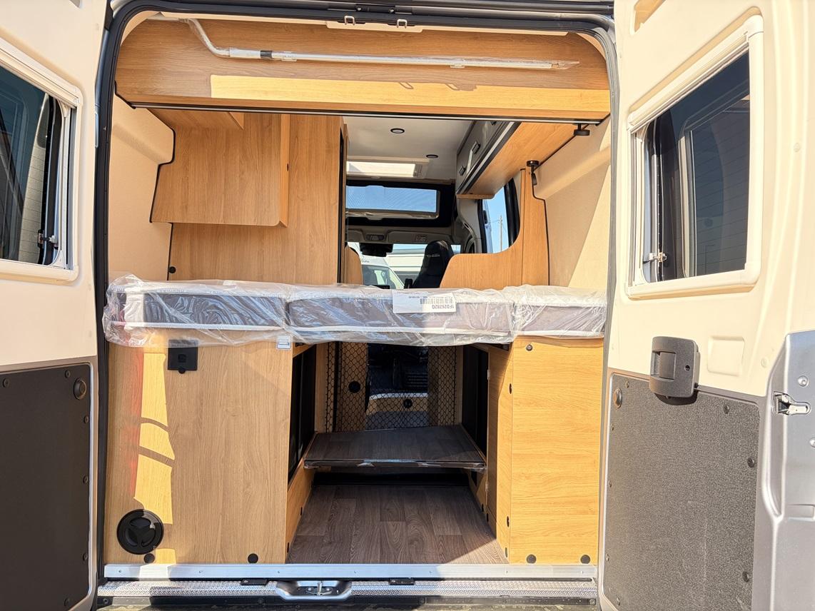 FONT VENDOME RANDOCAMP