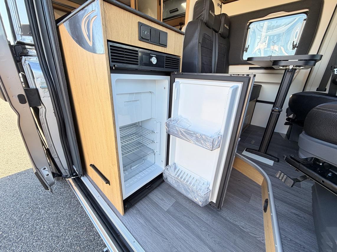 FONT VENDOME RANDOCAMP