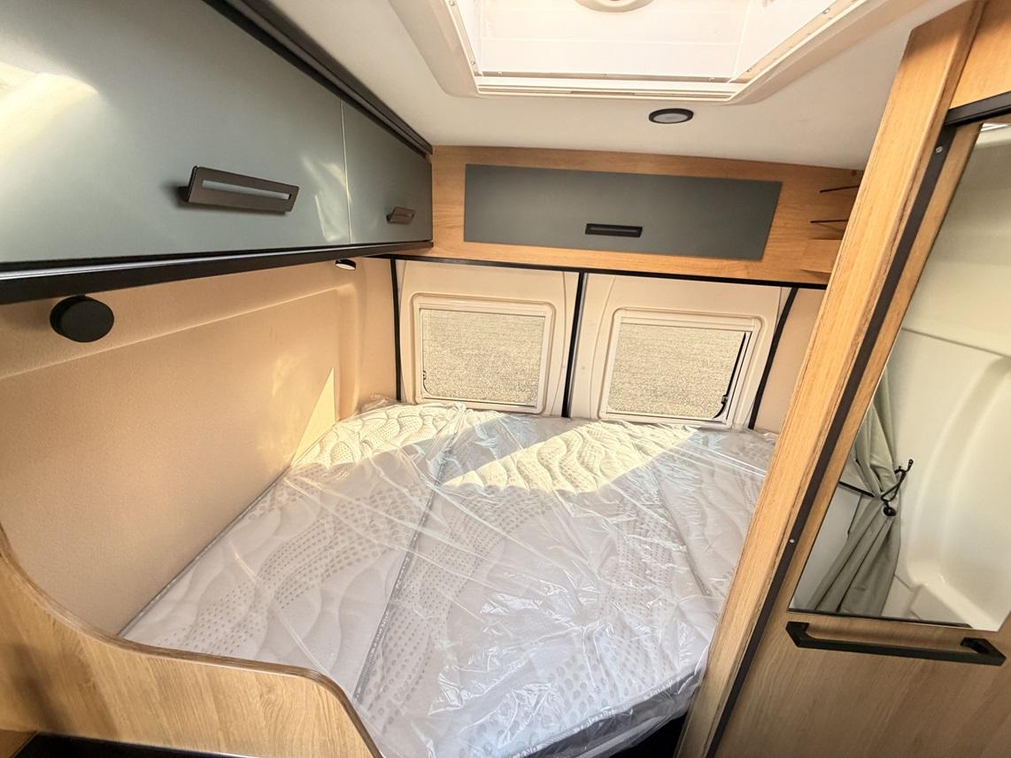 FONT VENDOME RANDOCAMP