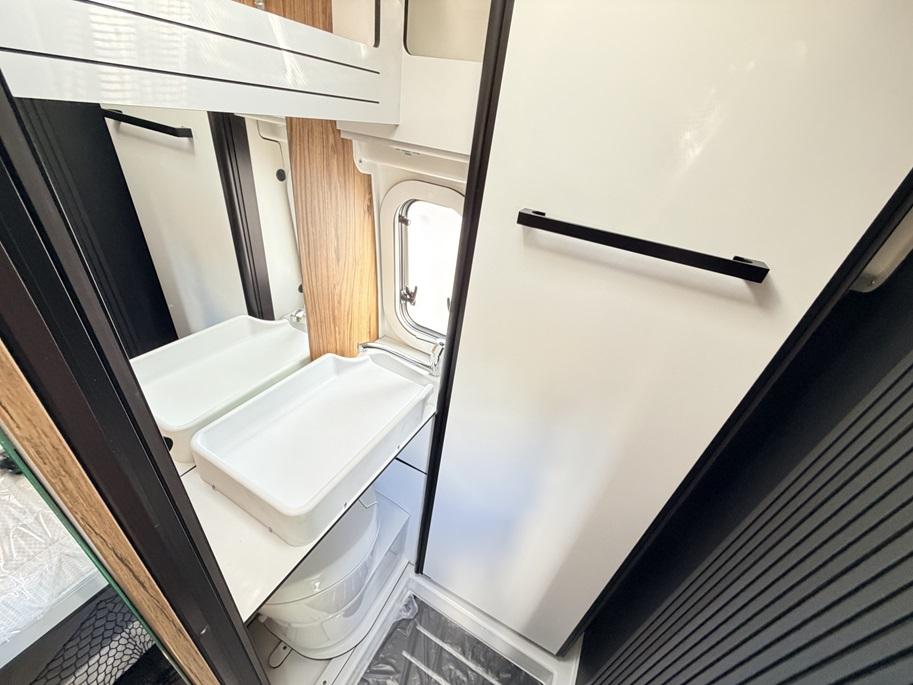 FONT VENDOME DUO VAN GARAGE ELEGANCE