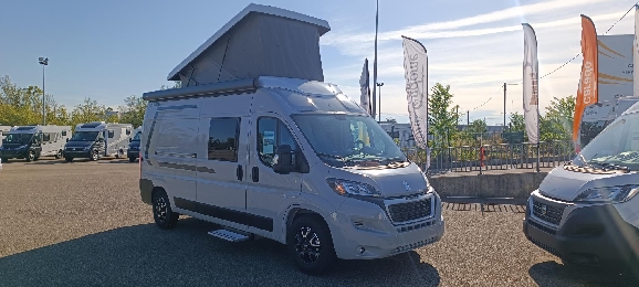 WEINSBERG CARATOUR 600MQ